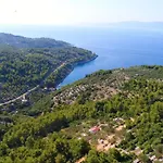 Greenside Lumi Vela Luka