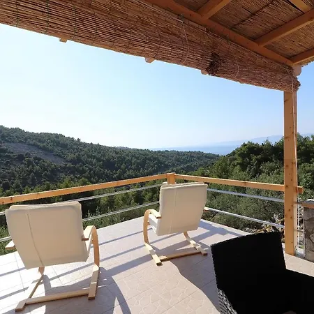 Chalet Greenside Lumi