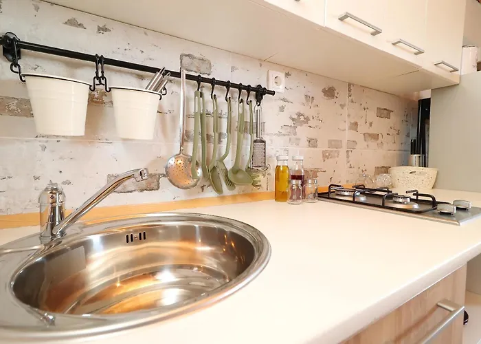 Greenside Lumi * Vela Luka